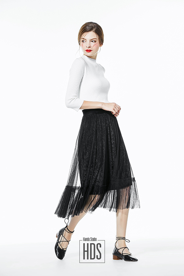 定格都市美學 歐美模特演繹女裝走款拍攝新風尚