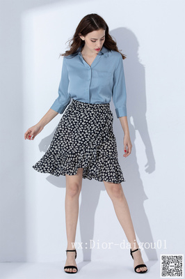 深圳淘寶服裝拍攝服務(wù) 以專業(yè)影像賦能女裝品牌商業(yè)價(jià)值