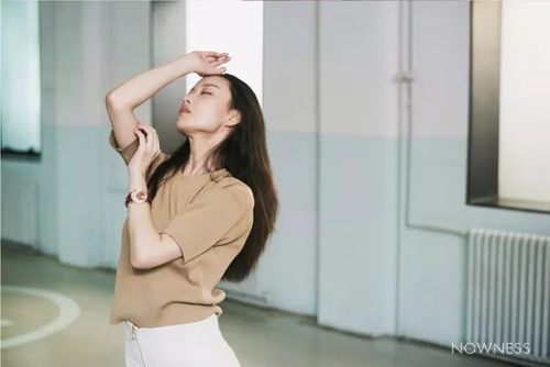 與倪妮共舞秋日時尚 以毛衫為伴，優雅迎接九月